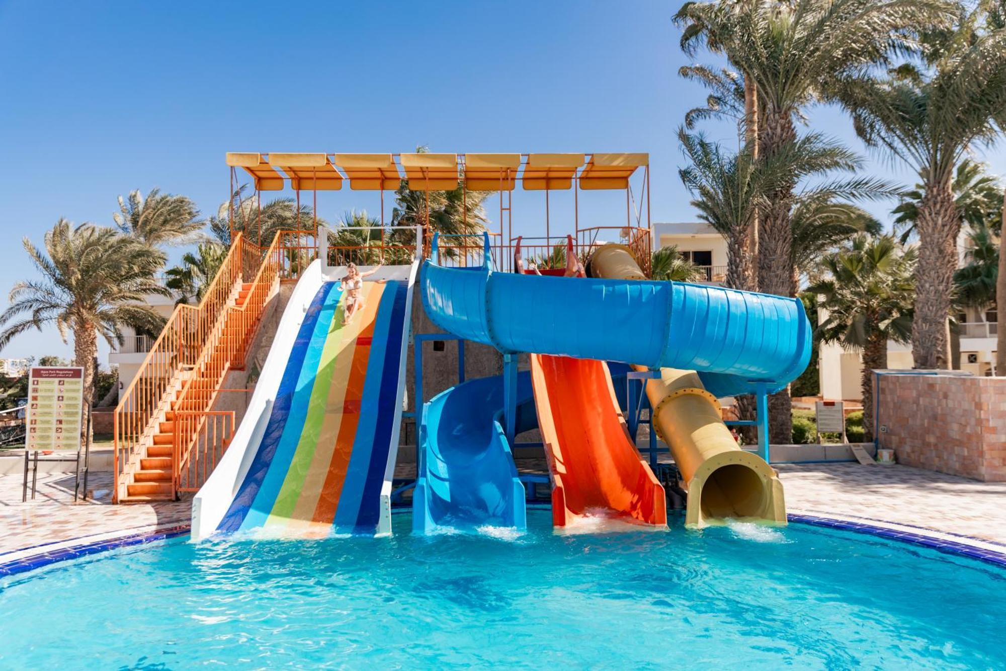 Empire Aqua Park Хургада