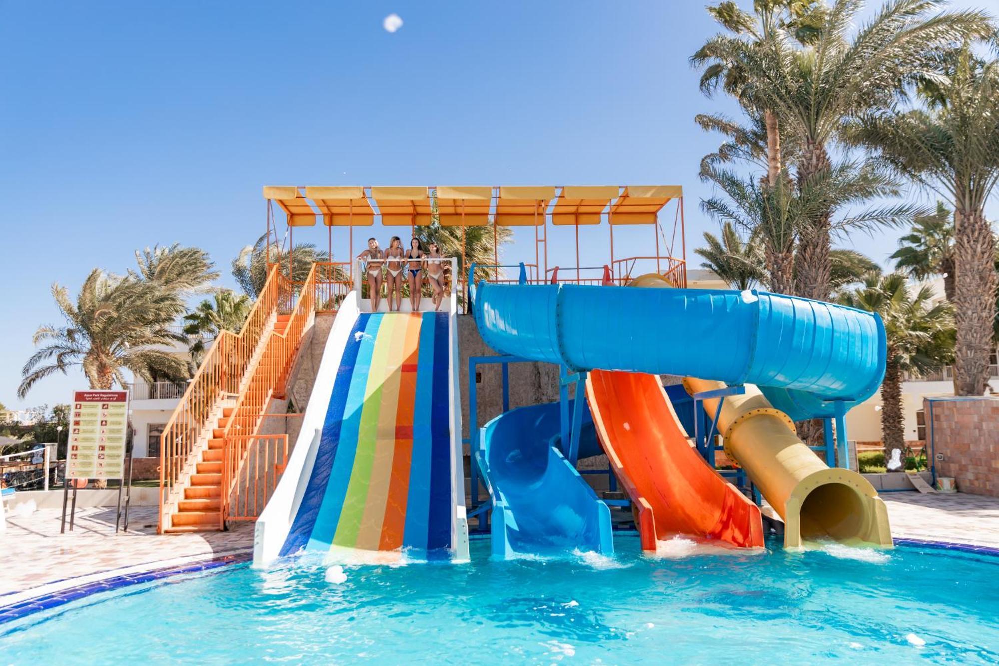 Empire Aqua Park Курортный комплекс 3*